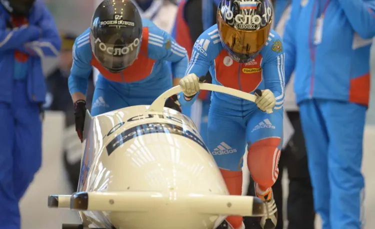 На русских бобслеисток завели уголовное дело. Их обвинили в убийстве латвийца