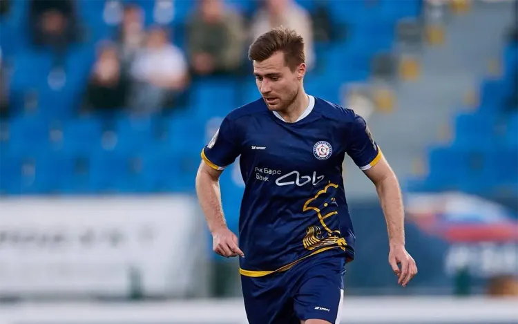 «КАМАЗ» сыграет с «Факелом» в матче четвёртого тура Первой Лиги. Кто заберёт три очка?