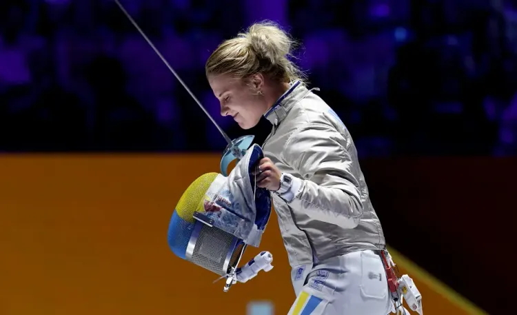 Украинка после поединка грубо нарушила правила. Но судьи не рискнули отдать победу россиянке