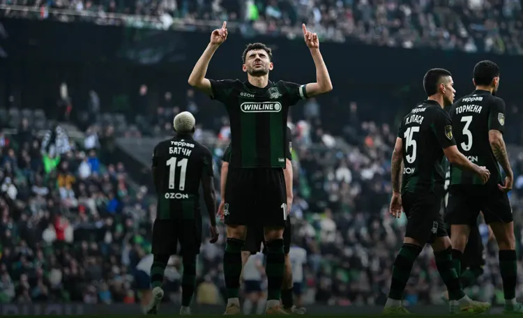 По футболисту за гол. «Быки» беспощадно разделались с «Крыльями»