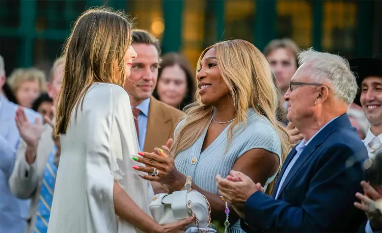 Шарапова – официально легенда тенниса! Приз россиянке вручила её заклятая соперница