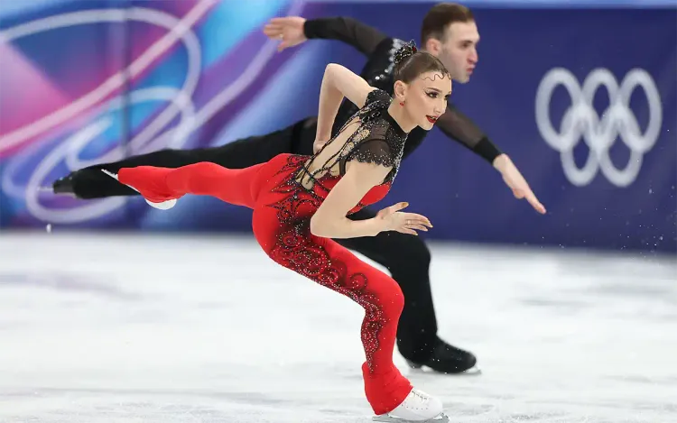 Говорила о золоте, но чуть не упала. Метёлкина творит историю на Олимпиаде