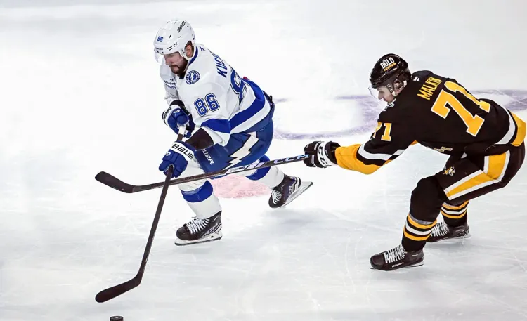 «Тампа-Бэй» — «Питтсбург». Малкин и Кросби проверят на прочность Кучерова с Василевским