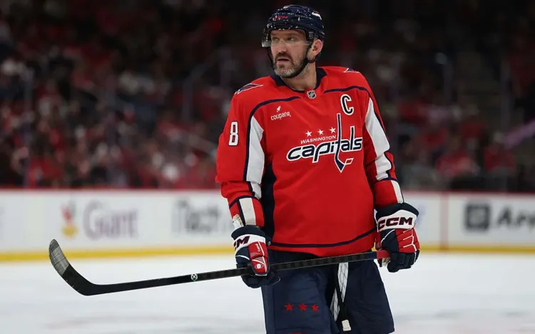 «Вашингтон» добил Овечкина усилениями. В клуб зачем-то привезли двух списанных игроков