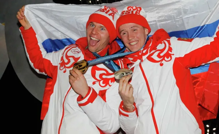 Победу отмечали водкой. Это единственное золото русских лыжников в спринте