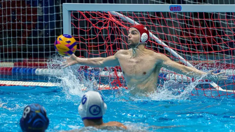 «Были готовы играть с Украиной». Интервью вратаря сборной России по водному поло Федотова