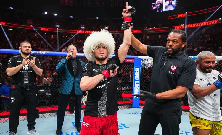 Умар победил, но так, что его освистали. Отсутствие зрелищности стало проблемой