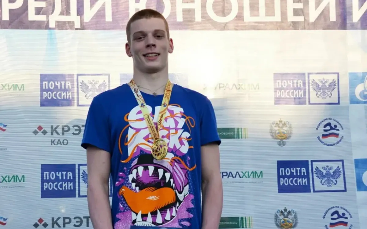mixaila-muxodinovafederatsia-plavaniya-kaluzhskoy-oblasti.webp