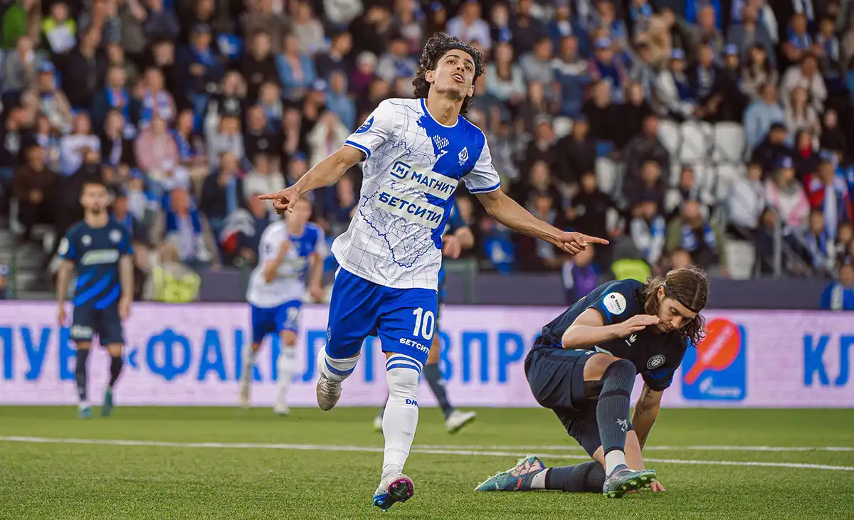 mohammad-hosseynnezhad-10-foto-fk-dinamo-mahachkala.webp