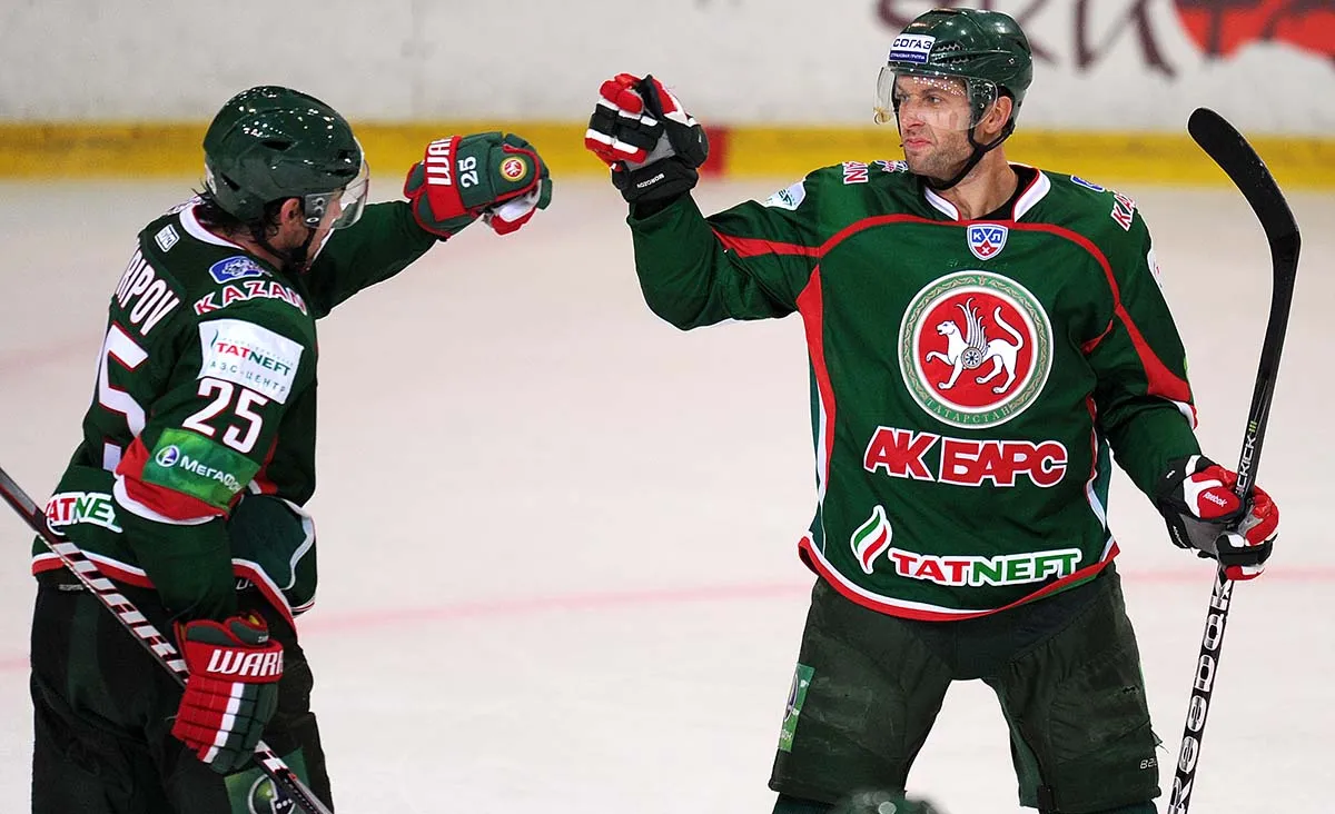 morozov-zaripov-khl.webp