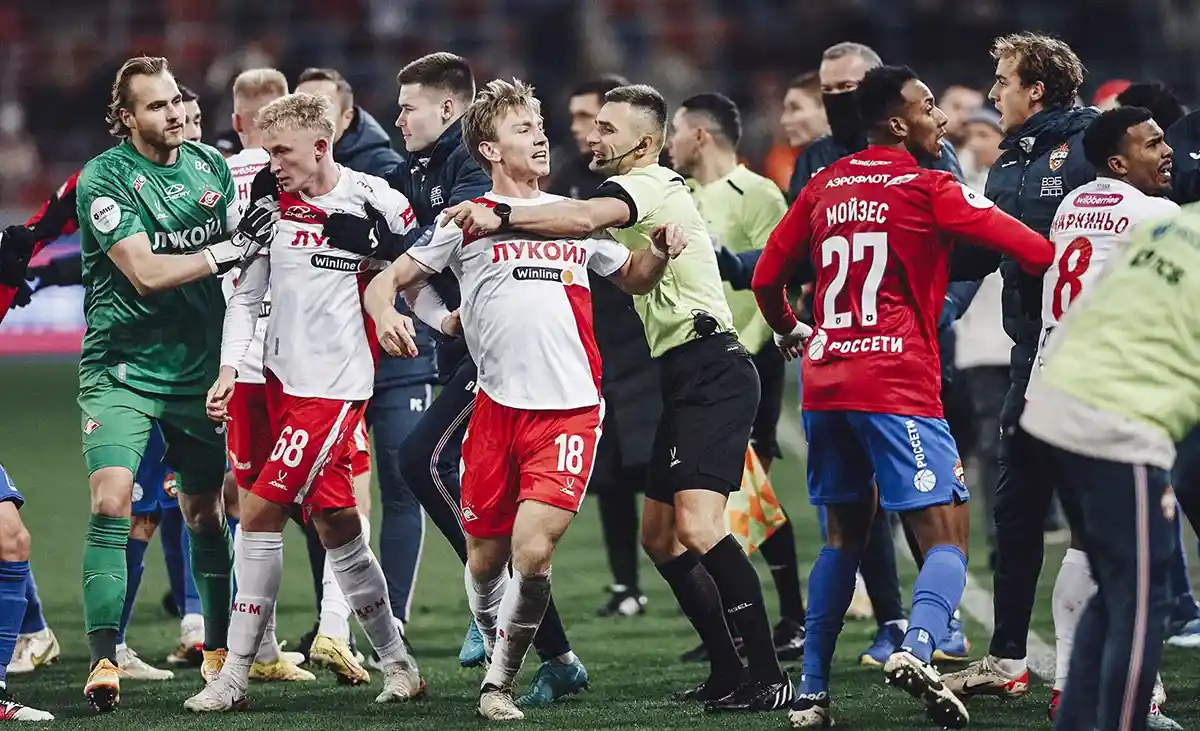 nail-umyarov-foto-fk-spartak.webp