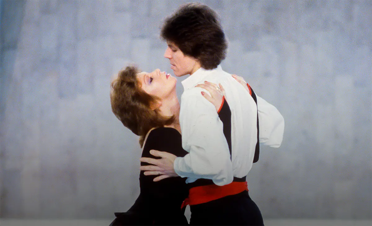 «Чувствую безумную вину». Чемпион ОИ четыре года жил на две семьи