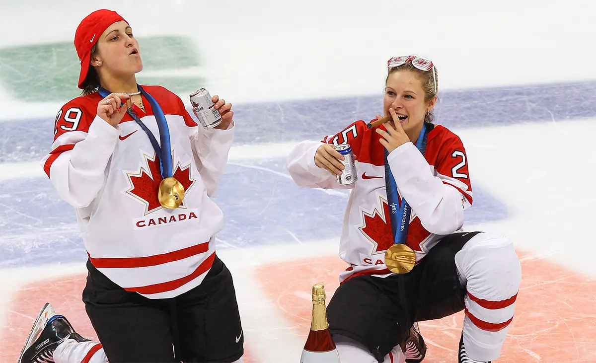 oi_2026_zhenskaya_sbornaya_kanady_po_hokkeyu_foto_Getty_Images_00000.webp