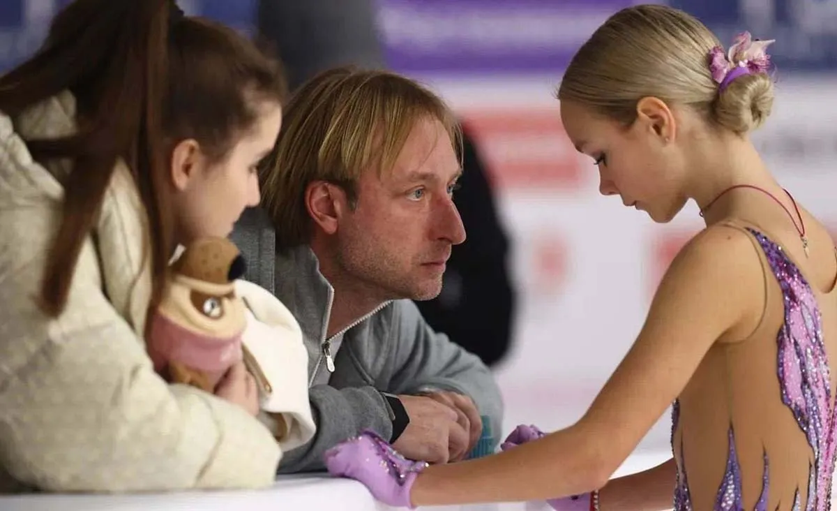 plushenko-kostyleva-sotseti.webp