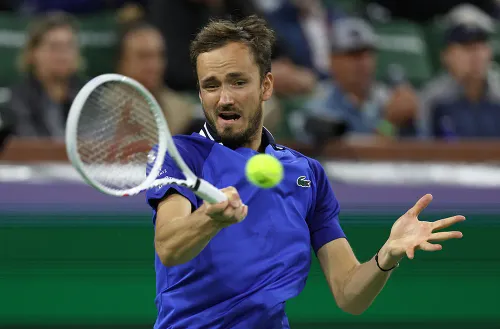 Медведев перемолол неудобного американца. Россиянин возглавил посев верхней части сетки