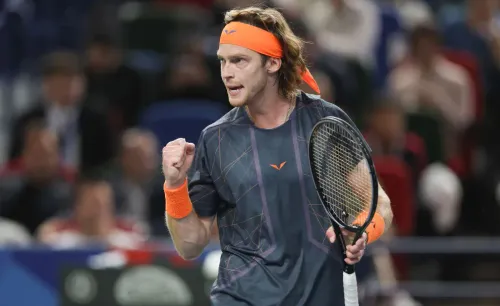 Рублёв разгромил неудобного соперника. Пекинский сценарий не повторился