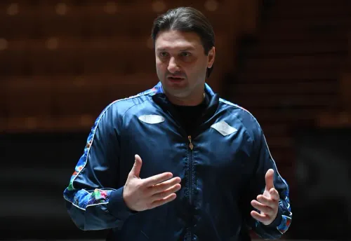 Российского футболиста посадили за вопиющее мошенничество. Он «развёл» даже Запашного!