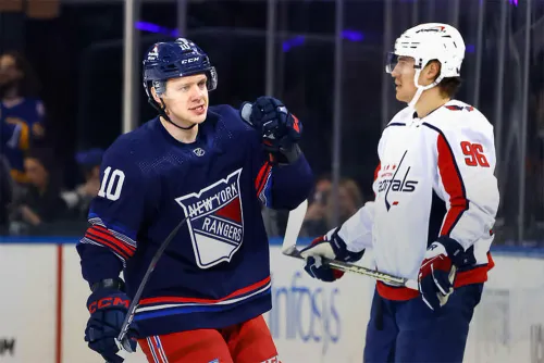 «Вашингтон» без Овечкина проиграл в Нью-Йорке. Панарин установил клубный рекорд