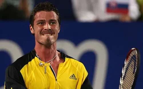 «Поступок настоящего мужчины». Жест российского теннисиста в Австралии взорвал трибуны