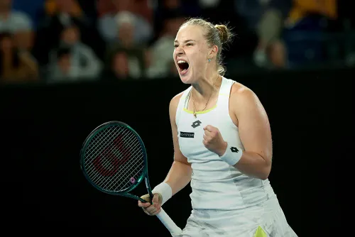 Русская теннисистка сыграла матч жизни. Блинкова в безумном триллере одолела Рыбакину