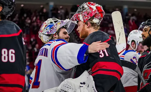 Шестёркин вытащил «Нью-Йорк» в полуфинал НХЛ. У Панарина два ассиста