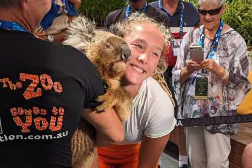 У Мирры фан-клубы по всему миру. 16-летняя россиянка — кумир миллионов