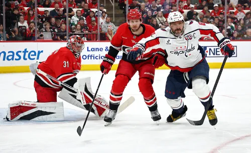 Серия при равном счёте переезжает в Роли. Чем ответит «Вашингтон» на давление «Каролины»?