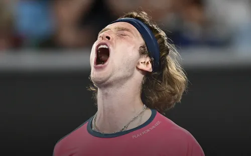 Крик о помощи или акцент на проблеме? Рублёв поделился тревожным видео о депрессии