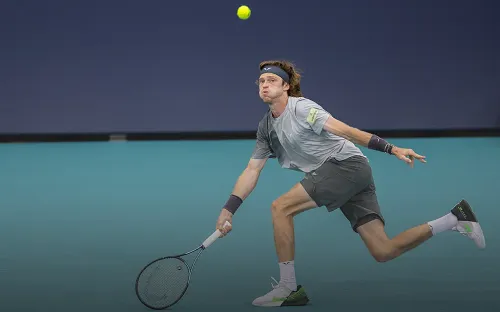 Махач Рублёва закончился вылетом. Россиянин выглядел беспомощно