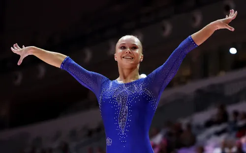 «Божественная Ангелина». Как Европа признала Мельникову после скандала