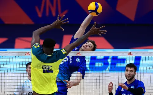 Аргентина сыграет с Бразилией на предварительном этапе Лиги наций. Удивят лидера группы?