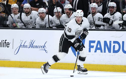 Панарин выходит против своих. Шестёркину стоит беспокоиться?