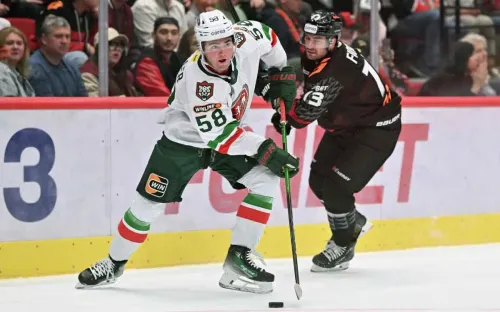 «Авангард» начал сезон поражением от «Ак Барса». Возьмут омичи реванш в Казани?