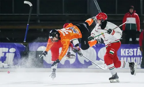 Хоккей с мячом умирает без России. Посмотрите на этот чемпионат мира