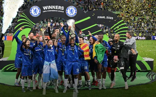 Напалмер! «Челси» совершил героический камбэк и спас сезон