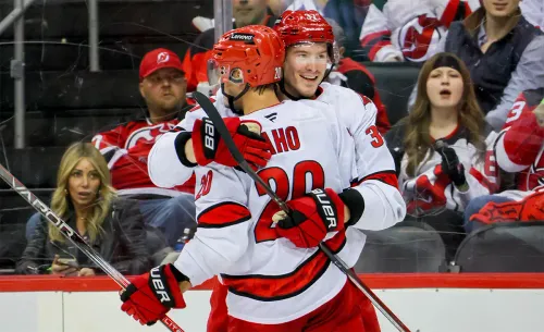 «Каролина» — «Баффало». Дуэт Свечников-Ахо станет головной болью для обороны гостей