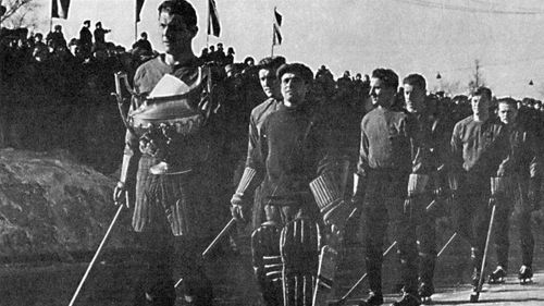 Как футболисты создавали советский хоккей. Даже вице-президент ФИФА выходил на лёд