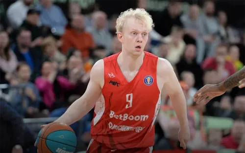 «Всё понятно с французским правосудием». Русского баскетболиста выдали американцам