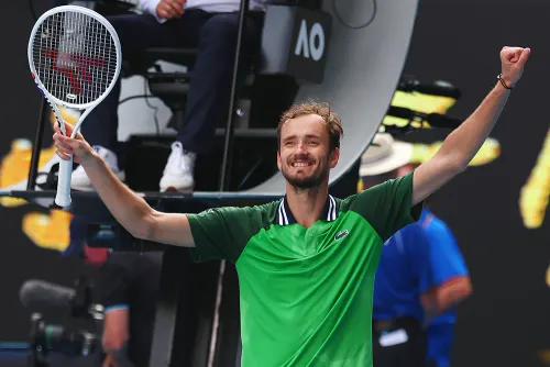 У Медведева новая мотивация. Даниил возьмёт Australian Open и проведёт шикарный сезон