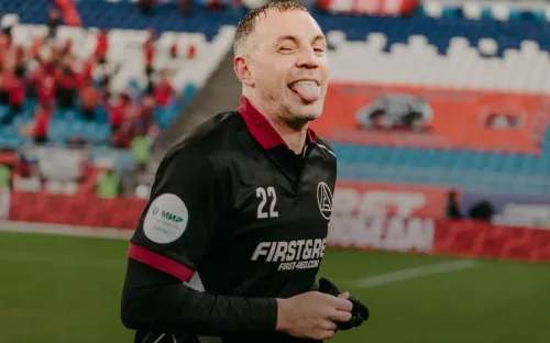 Слив Дзюбы оценили в MAX. Госмессенджер рекламируют через интимный скандал