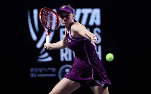 Елена Рыбакина – Джессика Пегула. Экс-россиянка выйдет в финал Итогового турнира WTA?