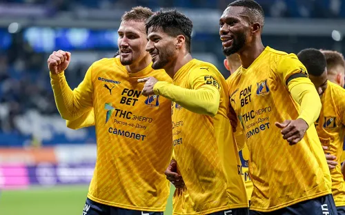 Ростов-папа. В символической сборной тура пять парней Карпина