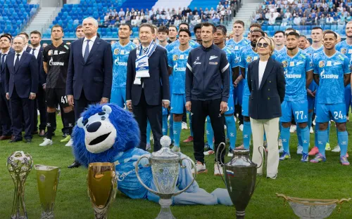 Проигрыш чемпионства – не трагедия для «Зенита». У клуба есть запасное столетие