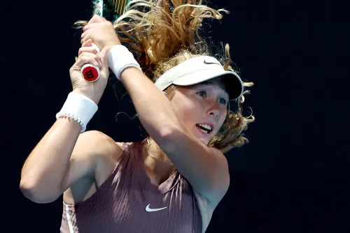 16-летняя русская теннисистка обошла Шарапову. И сравнялась с Сереной