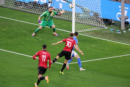 Пал рекорд россиянина. Албания забила Италии самый быстрый гол в истории Евро