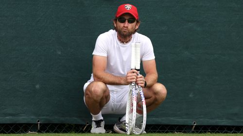 Бывший тренер Медведева запутался. Карьера Жиля Сервары под угрозой?