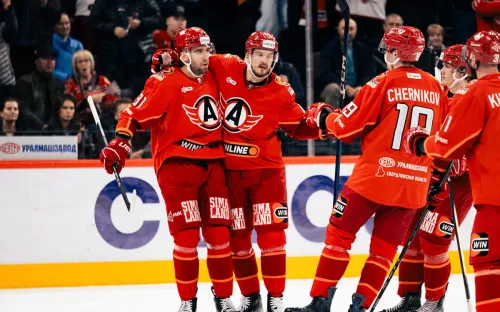 «Автомобилист» играет уверенно. Справится ли СКА с прессингом уральцев?