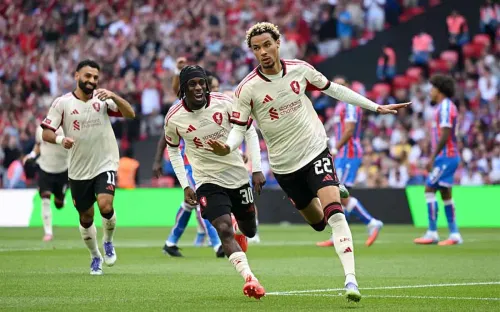 Бонусы для ставок на матчи АПЛ в сезоне-2025/2026