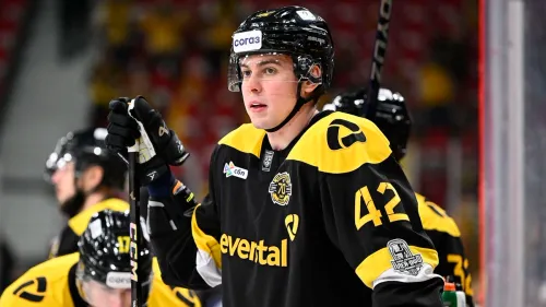 «Мы в одной хоккейной рок-н-рольной движухе»: Танков — о Козыреве, Ягре и «Северстали»