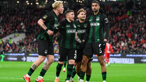 «Краснодар» ушёл в решающий отрыв, у «Сочи» рекорд всех времён. Чемпион идёт на «требл»